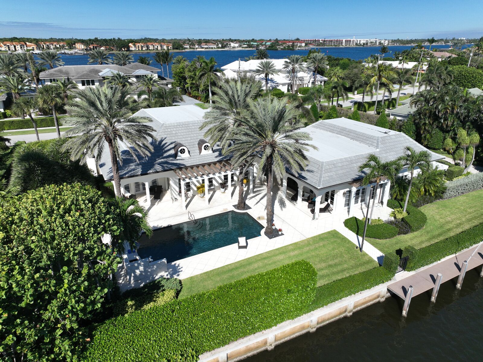 Waterfront home tile roof replacement