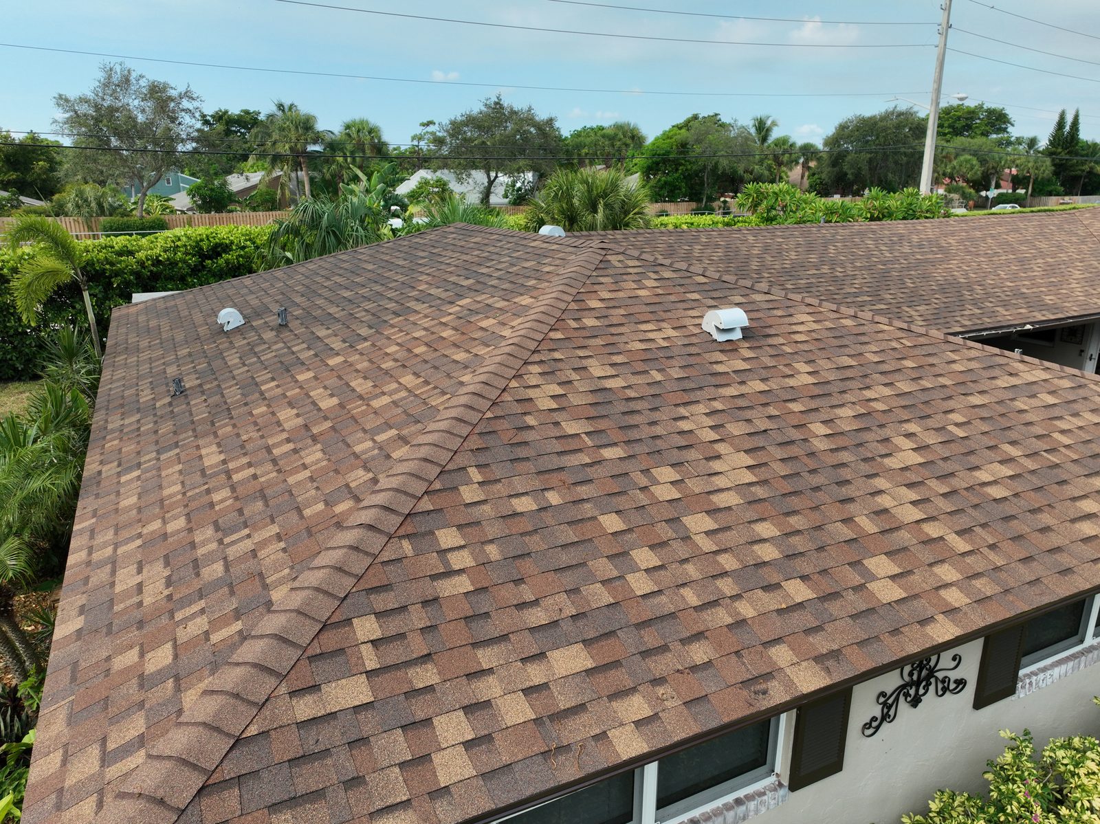 Architectural asphalt shingle roof replacement in South Florida